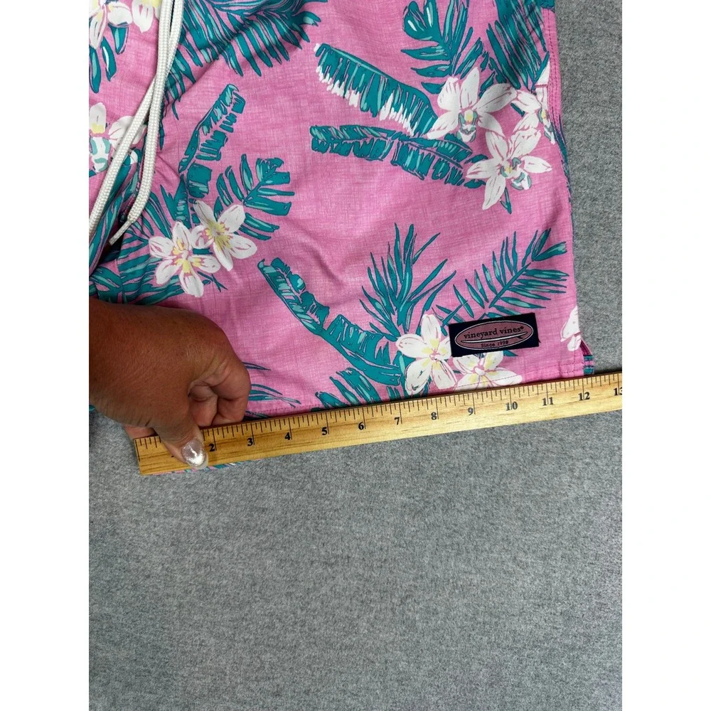 Vineyard Vines Swim‎ Trunks Men L Pink Tropical Floral Shorts 6.5 Inseam